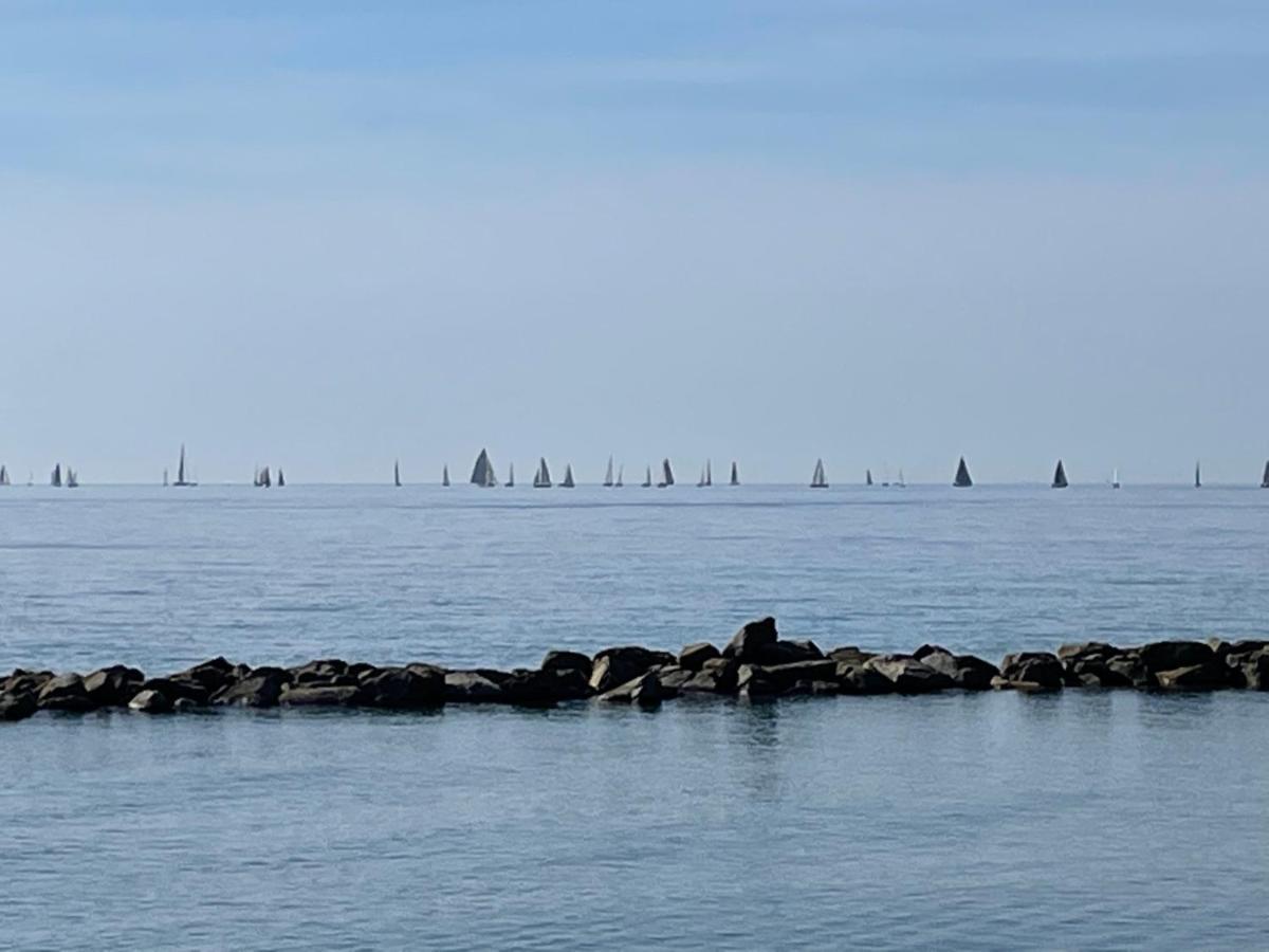 Casa Aiga Marina Leilighet Ventimiglia Eksteriør bilde